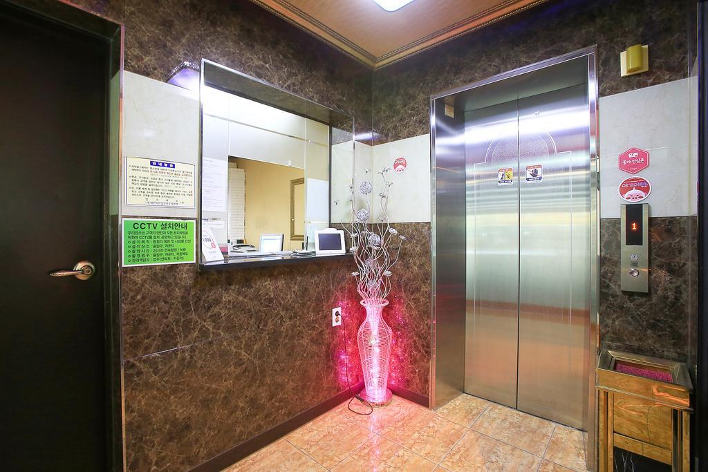Real Boutique Hotel Seoul Exteriör bild